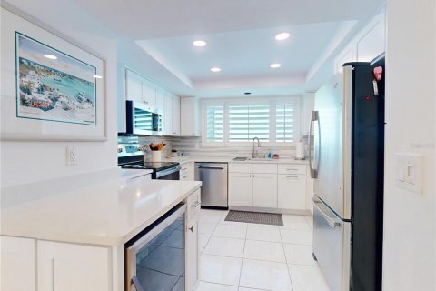 Condo in New Smyrna Beach, Florida, 2 bedrooms  № 1532014 - photo 10