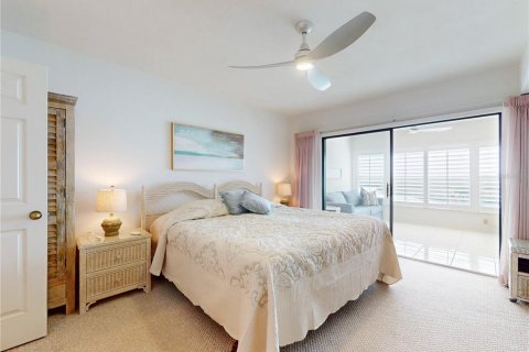 Condo in New Smyrna Beach, Florida, 2 bedrooms  № 1532014 - photo 19