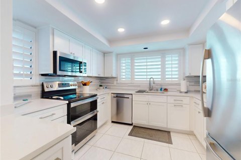 Condo in New Smyrna Beach, Florida, 2 bedrooms  № 1532014 - photo 11