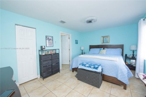 Villa ou maison à vendre à Homestead, Floride: 3 chambres, 122.45 m2 № 1701334 - photo 12