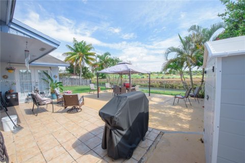 Villa ou maison à vendre à Homestead, Floride: 3 chambres, 122.45 m2 № 1701334 - photo 14