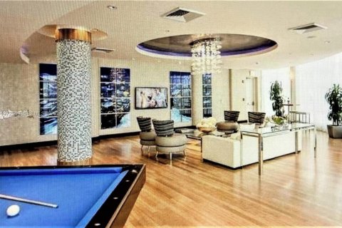 Condominio en venta en Miami, Florida, 1 dormitorio, 101.54 m2 № 2032814 - foto 11