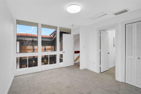 Condo in Sarasota, Florida, 2 bedrooms  № 1508303 - photo 29