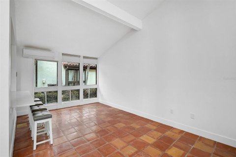 Condo in Sarasota, Florida, 2 bedrooms  № 1508303 - photo 15