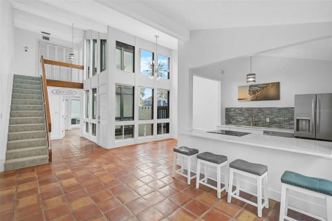 Condo in Sarasota, Florida, 2 bedrooms  № 1508303 - photo 13