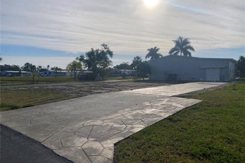 Land in North Port, Florida № 1191117 - photo 2