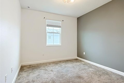 Townhouse in Kissimmee, Florida 4 bedrooms, 182 sq.m. № 2095967 - photo 25