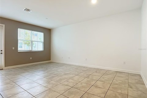 Townhouse in Kissimmee, Florida 4 bedrooms, 182 sq.m. № 2095967 - photo 7