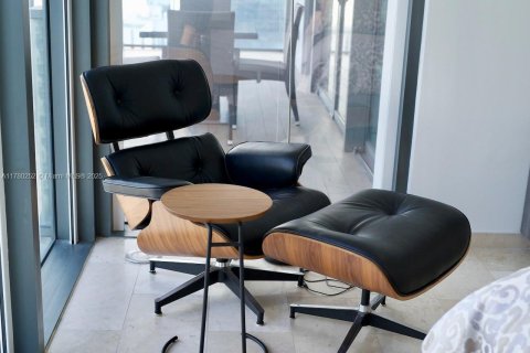 Condo in Miami, Florida, 2 bedrooms  № 2050089 - photo 12