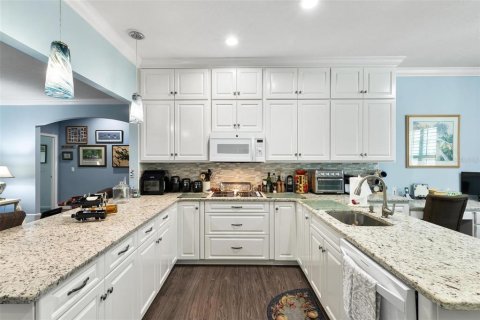 Купить виллу или дом в Палм-Кост, Флорида 6 комнат, 237.92м2, № 1560173 - фото 23