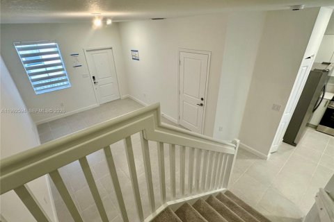 Touwnhouse à louer à Homestead, Floride: 3 chambres, 157.66 m2 № 2058915 - photo 26