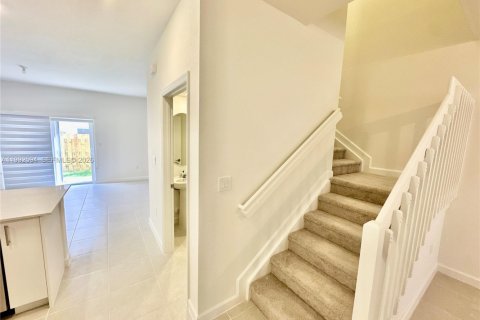 Touwnhouse à louer à Homestead, Floride: 3 chambres, 157.66 m2 № 2058915 - photo 25