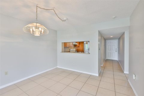 Condominio en alquiler en Tampa, Florida, 3 dormitorios, 120.31 m2 № 1900780 - foto 19