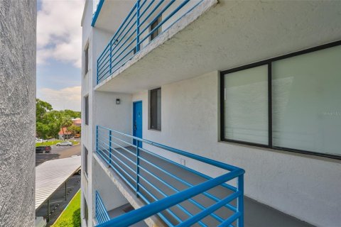 Condominio en alquiler en Tampa, Florida, 3 dormitorios, 120.31 m2 № 1900780 - foto 6