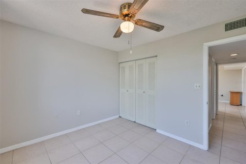 Condominio en alquiler en Tampa, Florida, 3 dormitorios, 120.31 m2 № 1900780 - foto 27