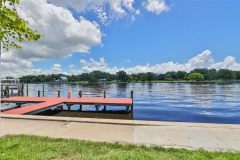 Condominio en alquiler en Tampa, Florida, 3 dormitorios, 120.31 m2 № 1900780 - foto 2