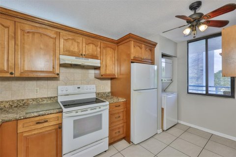 Condominio en alquiler en Tampa, Florida, 3 dormitorios, 120.31 m2 № 1900780 - foto 8