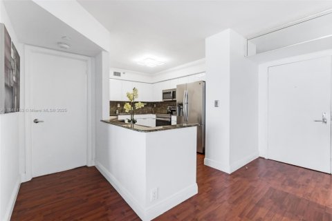 Купить кондоминиум в Авентура, Флорида 2 спальни, 109.72м2, № 1850397 - фото 8