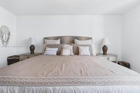 Купить кондоминиум в Авентура, Флорида 2 спальни, 109.72м2, № 1850397 - фото 21