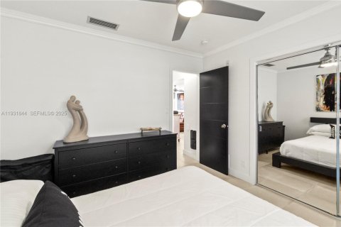 Condo in Pompano Beach, Florida, 2 bedrooms № 1993987 - photo 23