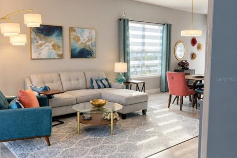 Villa ou maison à louer à Port Orange, Floride: 2 chambres, 140.28 m2 № 2383881 - photo 6