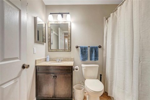 Condo in Saint Petersburg, Florida, 2 bedrooms  № 1831358 - photo 10