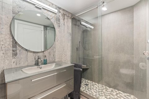 Copropriété à vendre à Fort Lauderdale, Floride: 3 chambres, 234.49 m2 № 1896697 - photo 18