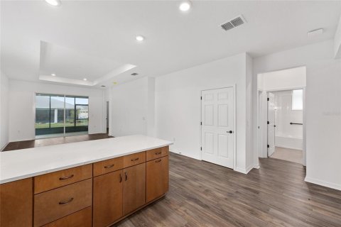 House in Ocala, Florida 2 bedrooms, 136.29 sq.m. № 1659999 - photo 13