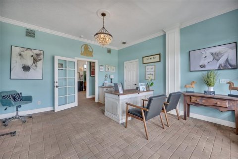 House in Geneva, Florida 5 bedrooms, 377.74 sq.m. № 2224708 - photo 9