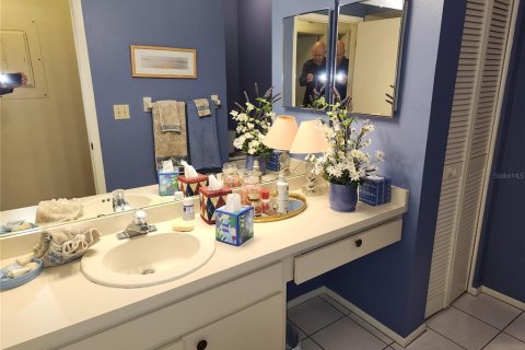 Casa en venta en Sarasota, Florida, 3 dormitorios, 154.96 m2 № 2107048 - foto 17
