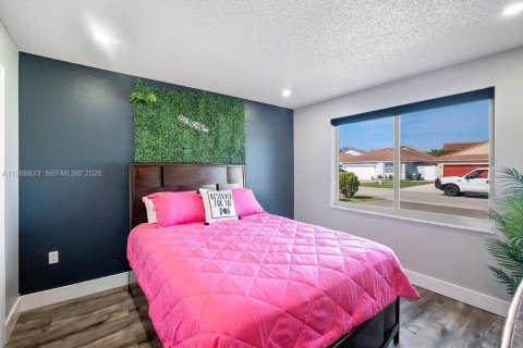 Casa en venta en Miami Gardens, Florida, 3 dormitorios, 157.19 m2 № 2066136 - foto 17