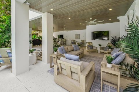 House in Sarasota, Florida 5 bedrooms, 396.23 sq.m. № 2236825 - photo 10