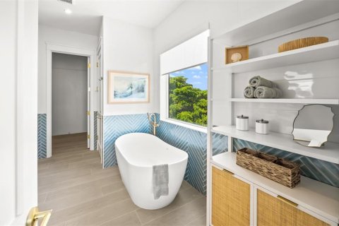 House in Sarasota, Florida 5 bedrooms, 396.23 sq.m. № 2236825 - photo 26