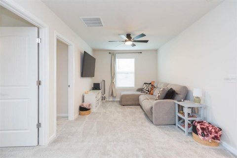 House in Land O' Lakes, Florida 5 bedrooms, 242.94 sq.m. № 1597693 - photo 23