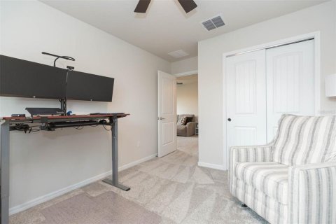 House in Land O' Lakes, Florida 5 bedrooms, 242.94 sq.m. № 1597693 - photo 29