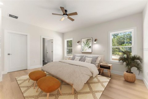House in Gainesville, Florida 3 bedrooms, 129.04 sq.m. № 2224584 - photo 6