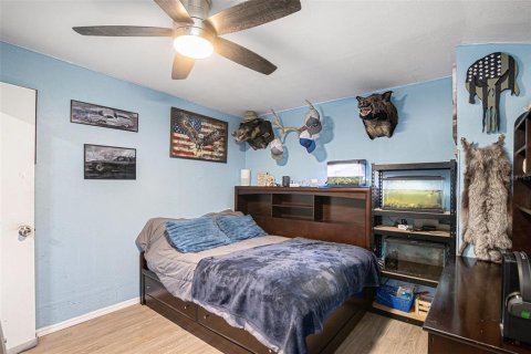 Casa en venta en New Port Richey, Florida, 4 dormitorios, 161.84 m2 № 1806803 - foto 21