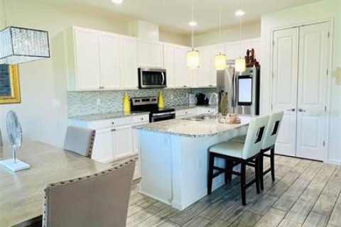 Casa en venta en Orlando, Florida, 4 dormitorios, 221.57 m2 № 1884064 - foto 6