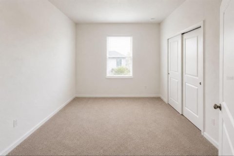 House in Kissimmee, Florida 4 bedrooms, 187.48 sq.m. № 2113845 - photo 18