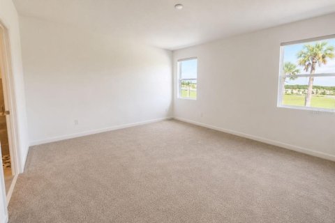 House in Kissimmee, Florida 4 bedrooms, 187.48 sq.m. № 2113845 - photo 11