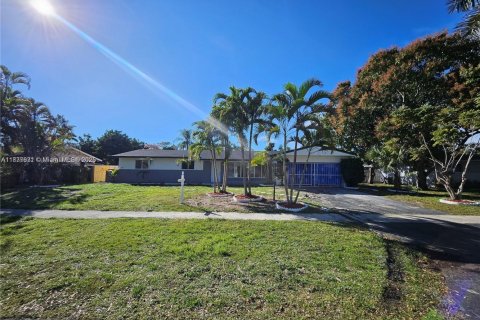 Casa en venta en Plantation, Florida, 4 dormitorios, 154.96 m2 № 1822031 - foto 10