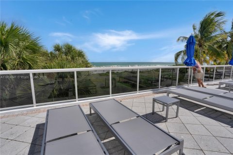 Снять в аренду кондоминиум в Майами-Бич, Флорида 49.24м2, № 2058287 - фото 20