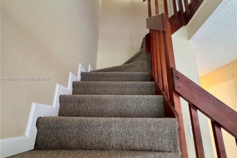 Townhouse in Margate, Florida 2 bedrooms, 117.89 sq.m. № 2008849 - photo 19