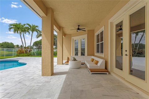 House in Weston, Florida 6 bedrooms, 446.21 sq.m. № 1686168 - photo 15