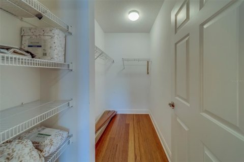 Condo in Redington Shores, Florida, 3 bedrooms  № 1657486 - photo 26