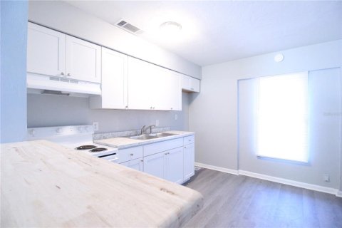 Appartement à louer à Gainesville, Floride: 2 chambres, 75.25 m2 № 1853814 - photo 6
