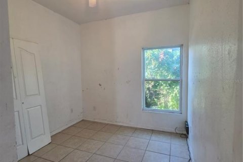 Immobilier commercial à vendre à Bradenton, Floride: 5 chambres, 143.07 m2 № 2351619 - photo 18