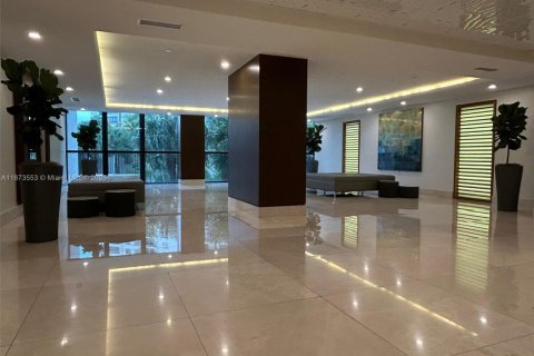 Condominio en alquiler en Miami, Florida, 1 dormitorio, 65.03 m2 № 1927481 - foto 22