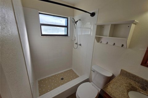 Villa ou maison à vendre à Weeki Wachee, Floride: 3 chambres, 132.94 m2 № 2430913 - photo 27