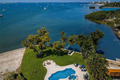 Casa en venta en Gulfport, Florida, 3 dormitorios, 213.86 m2 № 1736356 - foto 5